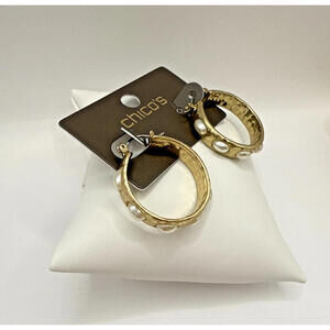 NEW Chico's Goldtone Gold Tone Hoop & Pearl Earrings Gift Boxed